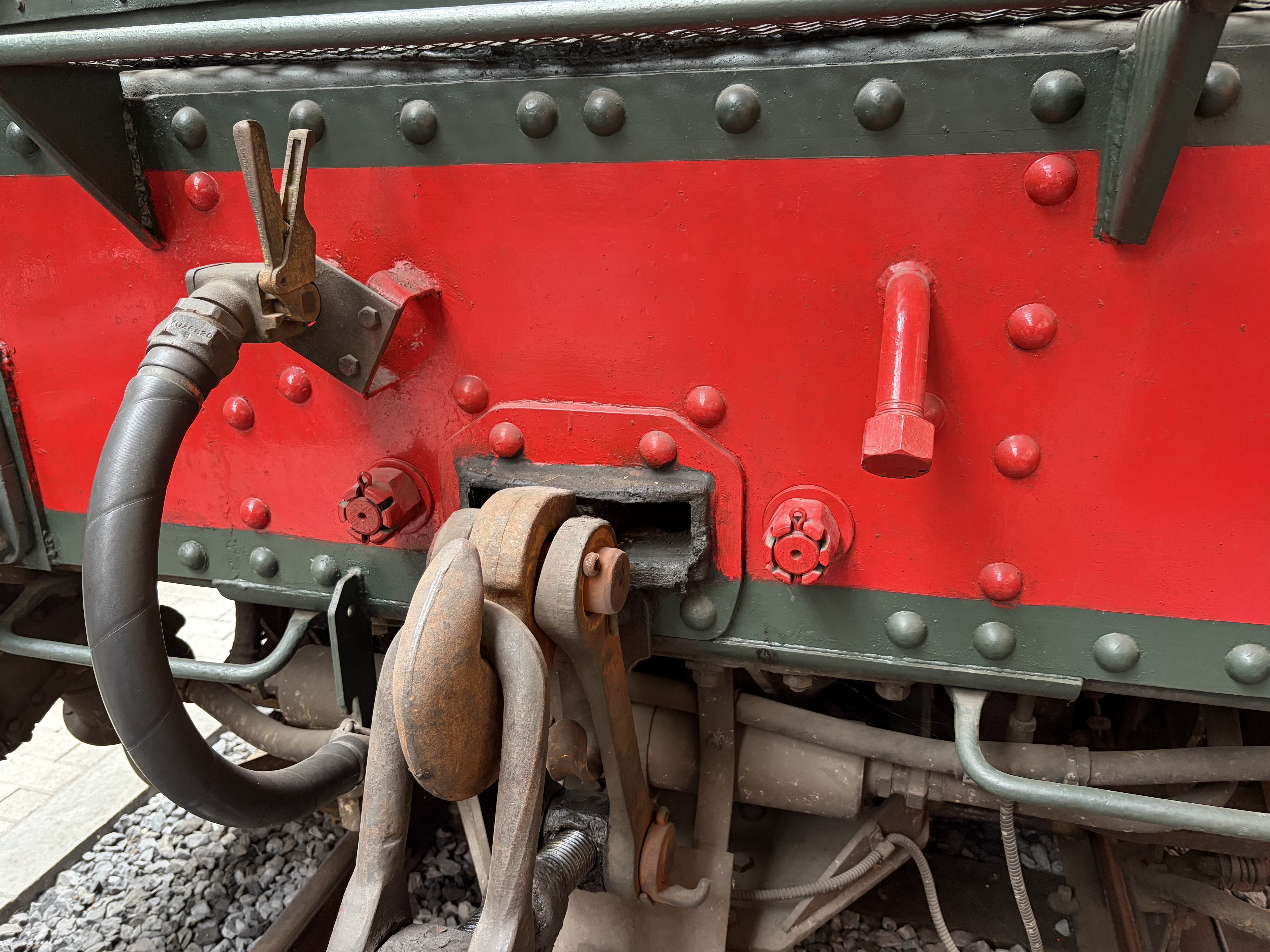 BB 12120 - Acquisition — photo 4